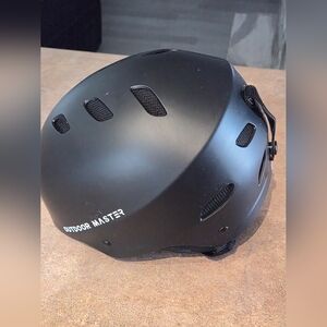 Outdoor Master Black Protective Helmet for VR, AR & Accessories Medium